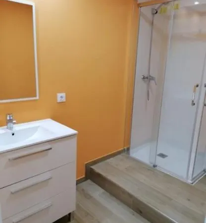 Habitacion Individual, A2 Homestay *